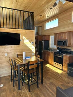 36 Star Gazing Retreat near Grand Canyon South Rim Sleeps 8