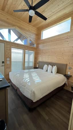 62B Cozy Home near Grand Canyon South Rim King Bed Sleeps 2