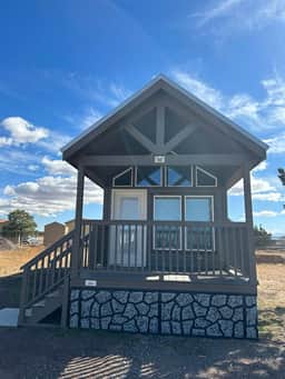 66 Star Gazing Retreat near Grand Canyon South Rim Sleeps 8