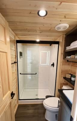 64B Cozy Home near Grand Canyon South Rim King Bed Sleeps 2