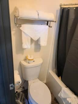 69A Cozy Cabin near Grand Canyon South Rim Sleeps 4