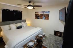 69B Studio w/Kitchenette near Grand Canyon South Rim Sleeps 4