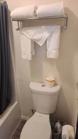 70B Studio w/Kitchenette near Grand Canyon South Rim Sleeps 4