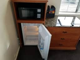 72B Family Retreat near Grand Canyon South Rim Sleeps 4