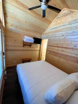 91 Star Gazing Retreat near Grand Canyon South Rim Sleeps 8