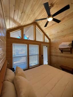 92 Star Gazing Retreat near Grand Canyon South Rim Sleeps 8 - Image 5