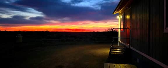 38 Star Gazing Retreat near Grand Canyon South Rim Sleeps 4