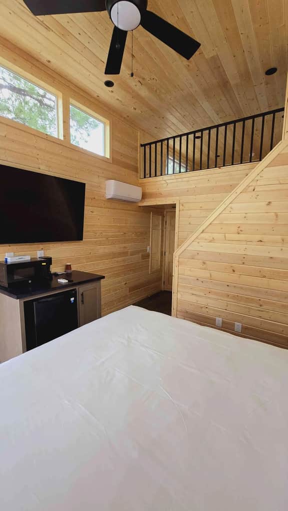 60A Cozy Home nr Grand Canyon South Rim King Bed w/Loft Sleeps 4
