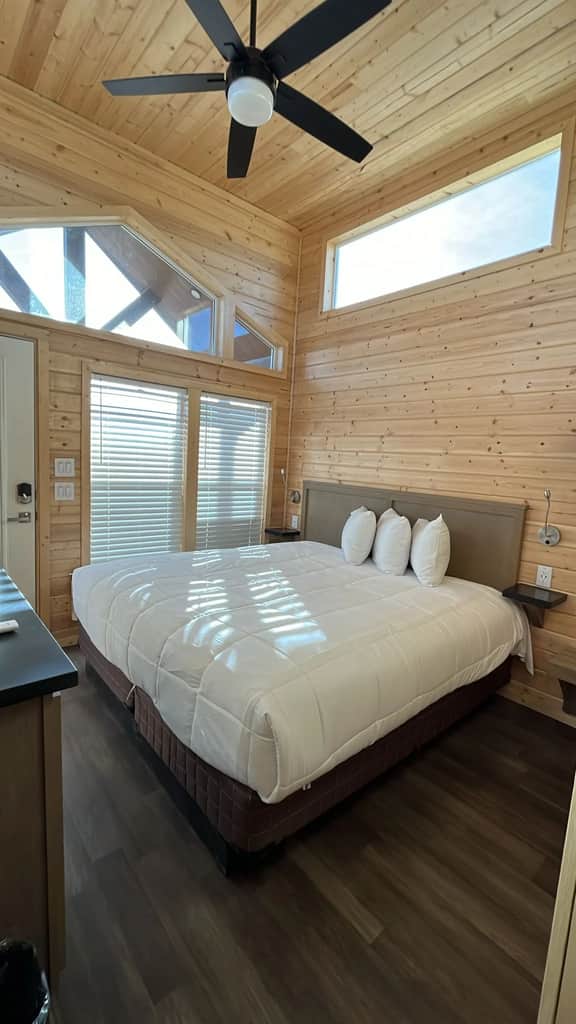 63B Cozy Home near Grand Canyon South Rim King Bed Sleeps 2