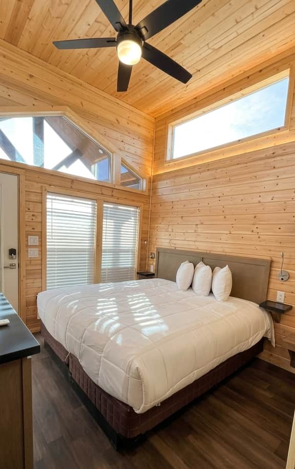 64B Cozy Home near Grand Canyon South Rim King Bed Sleeps 2