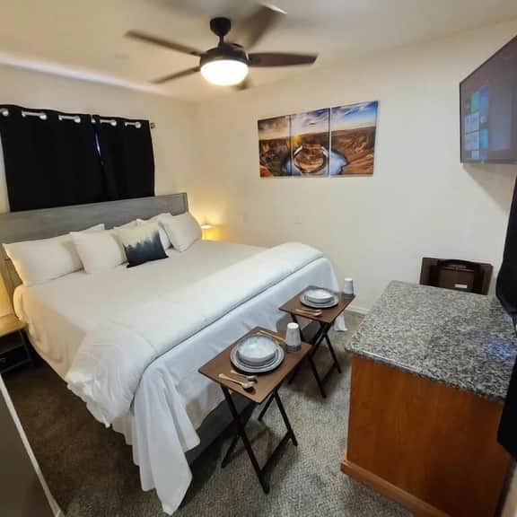 70A Studio w/Kitchenette near Grand Canyon South Rim Sleeps 4