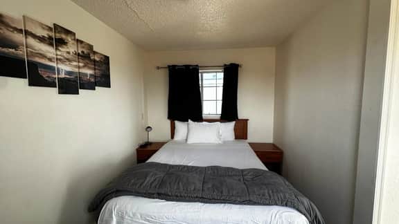 71A Studio near Grand Canyon South Rim without Kitchen Sleeps 6
