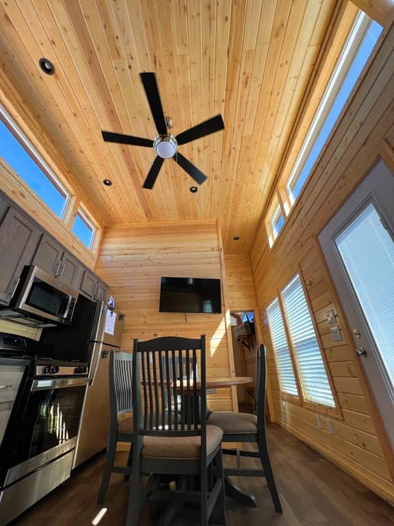 80 Star Gazing Retreat near Grand Canyon South Rim Sleeps 8
