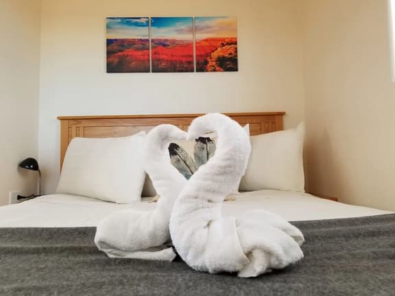 72A Family Get-Away near Grand Canyon South Rim Sleeps 4