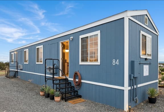 Grand Canyon Gateway: Private Suite with Full Kitchen-Sleeps 4